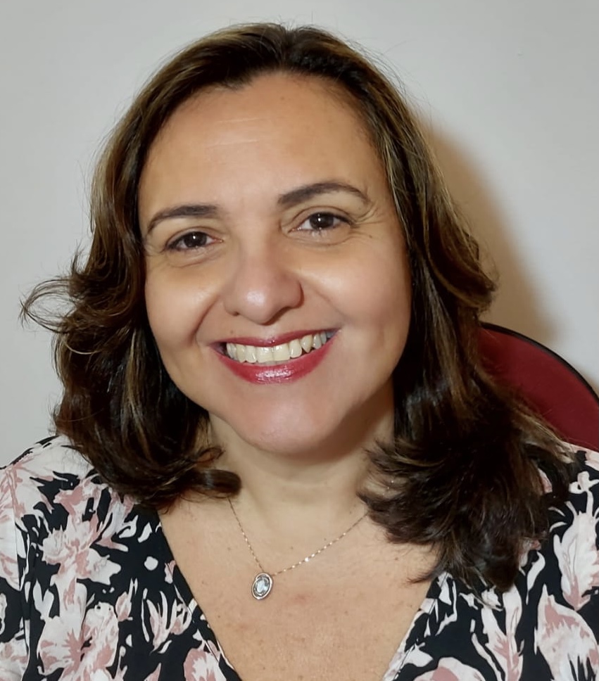 Prof. Rossana Thiré